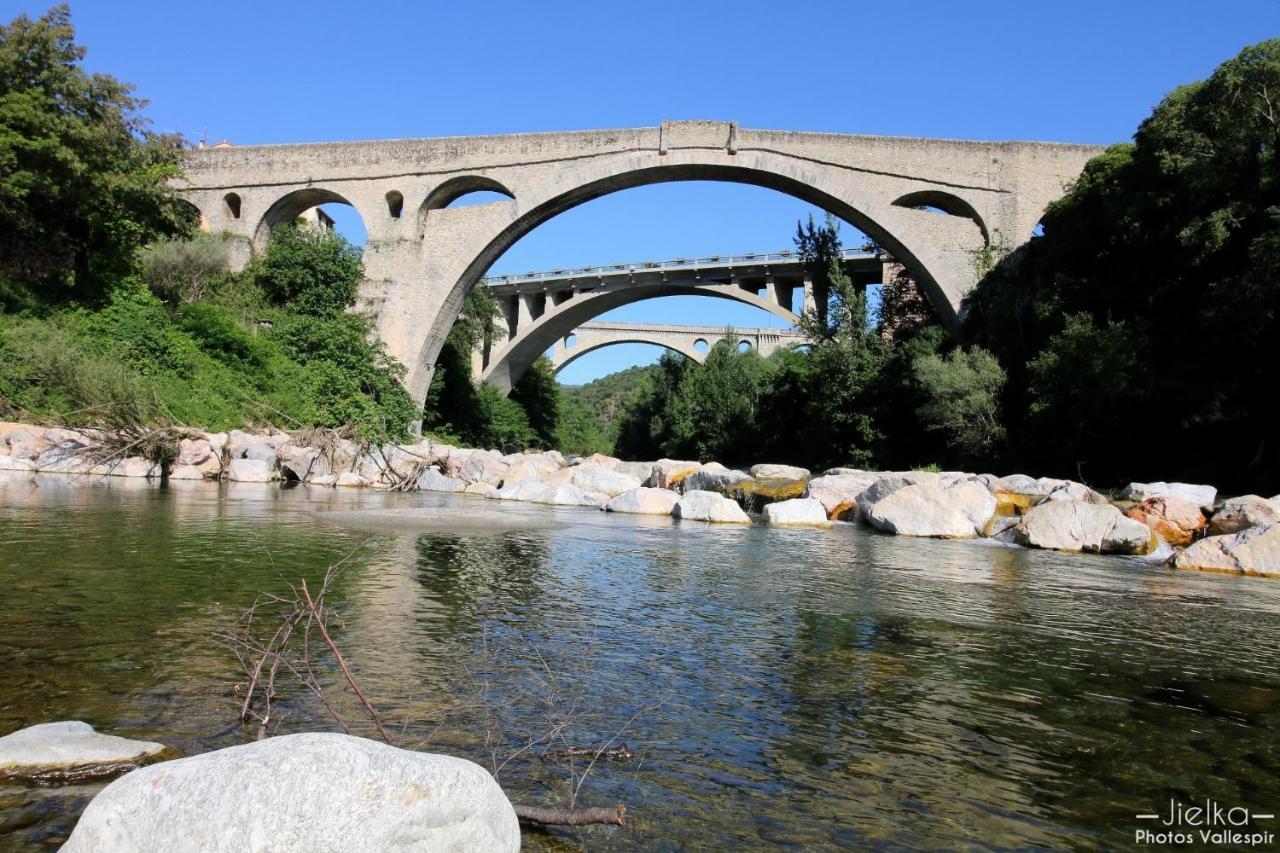 La Cigogne Céret Exterior foto